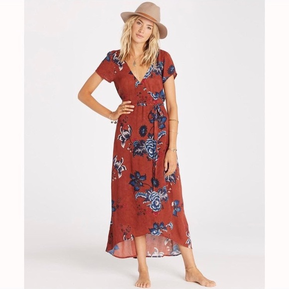 Billabong Dresses & Skirts - Billabong Red Floral Print Wrap Dress